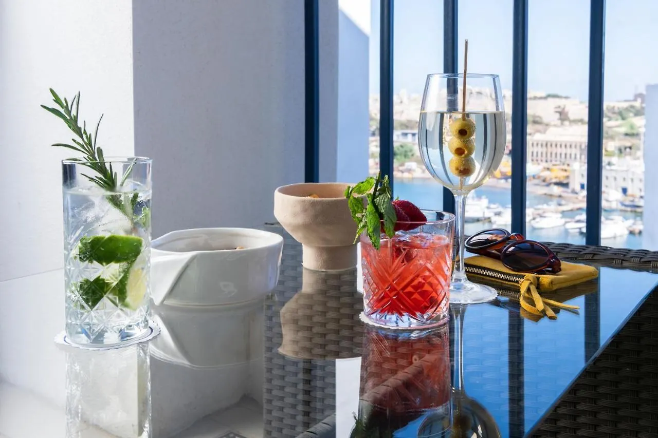 ****  Hotel Waterfront Sliema Malta