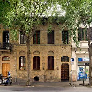 https://modern-apartment-in-florence.it-tuscanyhotel.com