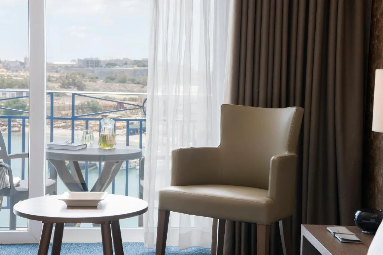 ****  Hotel Waterfront Sliema Malta